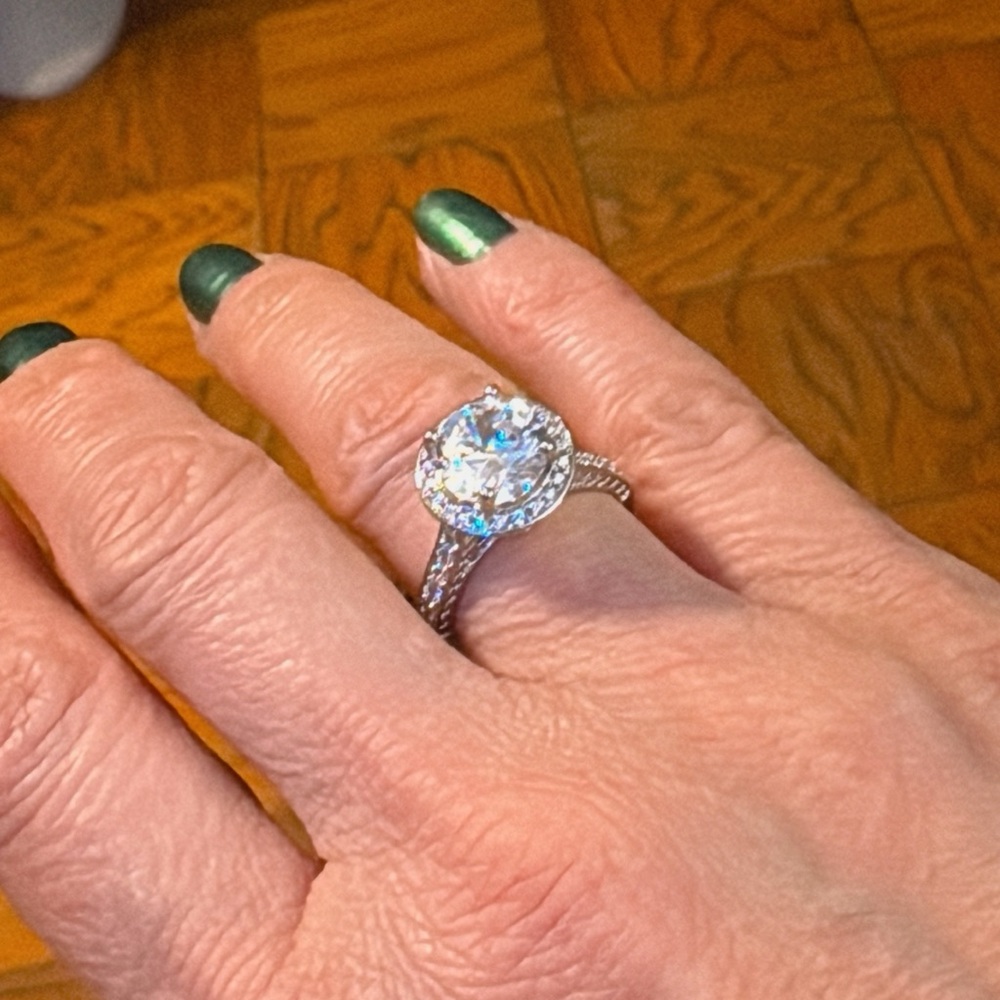 Ring - Picture 6 of 7
